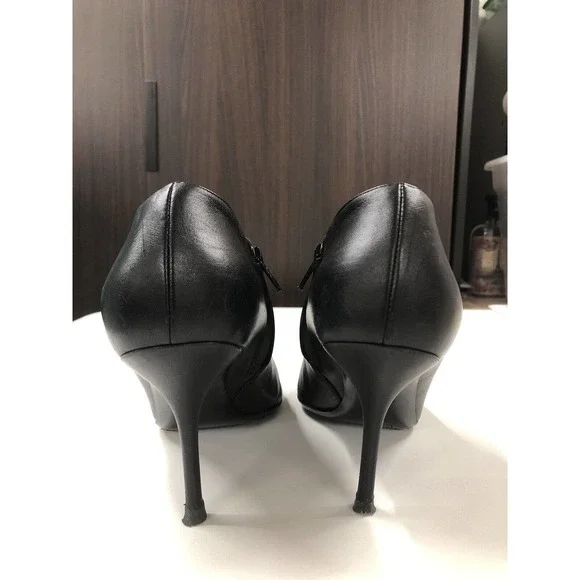 VINTAGE Gucci Black Ankle Bootie Size 8 (EU 38)